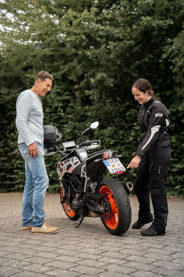 Motorrad-Einweisung mit Jürgen Wagner